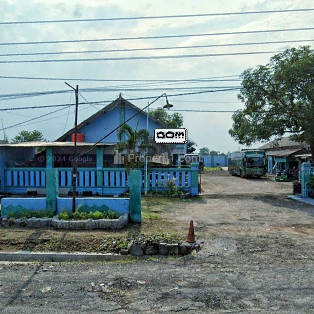 Jual Tanah 800m² Bonus Rumah Strategis di Tepi Jalan Raya Solo-Sragen, Karanganyar