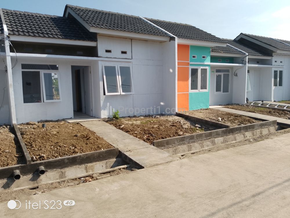 Di Jual Rumah Murah di Jalan Boulevard
