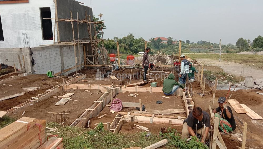 Hunian Modern Suasana Villa Lokasi Strategis Dekat Wisata Cisarua Bandung Dijual