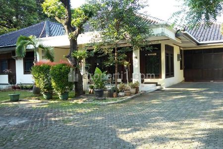 Dijual Rumah 1 Lantai BU, Ps. Minggu, Jakarta Selatan