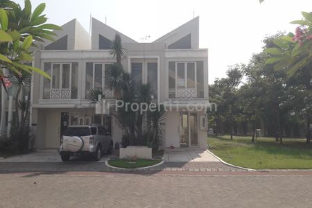 Disewakan Rumah Siap Huni 42m² di Grand Pakuwon - Adelaide, Tandes, Surabaya, Jawa Timur