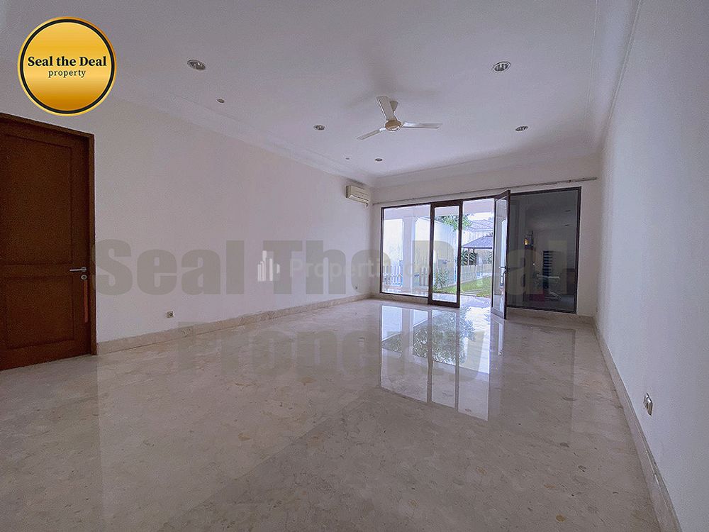 Jual Rumah Bisa untuk Kantor di Cipete Jakarta Selatan STD072
