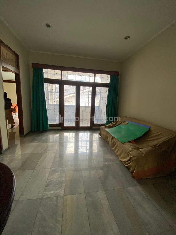 Jual Rumah di Jalan Senjaya, Kel Selong, Kebayoran Baru, Dekat Trunojoyo, Ciragil, Adityawarman, Kertanegara, Jakarta Selatan