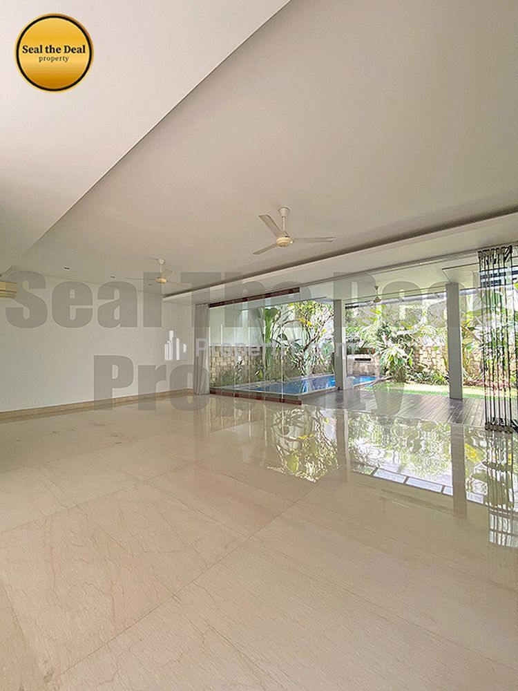 Disewakan Cepat Rumah di Area Kemang Jakarta Selatan STD480