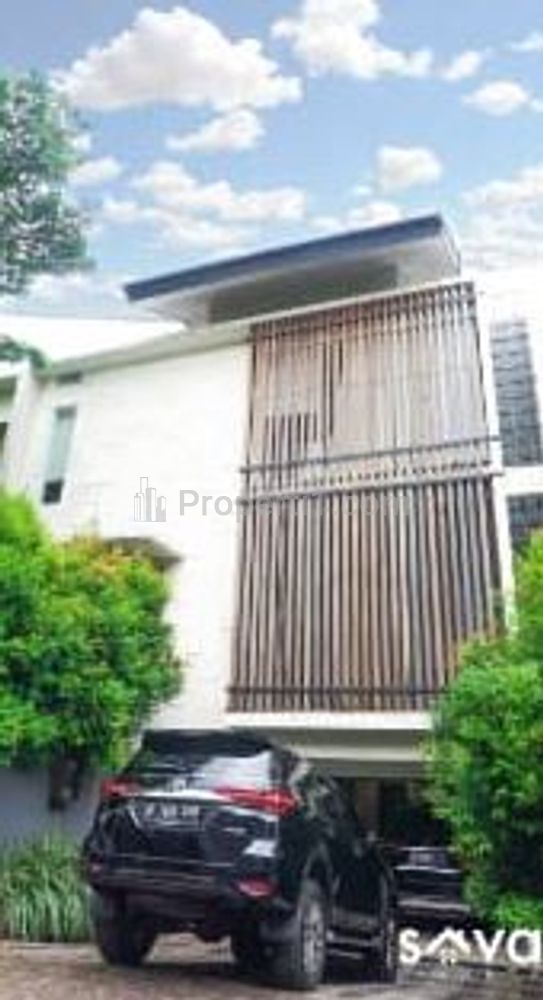 Disewakan Town House Kemang Private Pool Siap Huni, Jakarta Selatan
