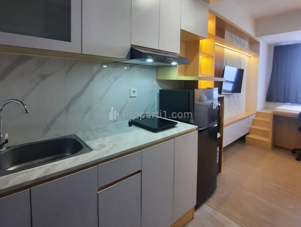 Sewa Apartemen Collins Boulevard Tangerang Selatan – Studio Fully Furnished, Luxurious Unit with Cheap Price