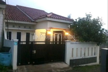 Jual Rumah Second Non Cluster di Cipedak, Jagakarsa, Jaksel