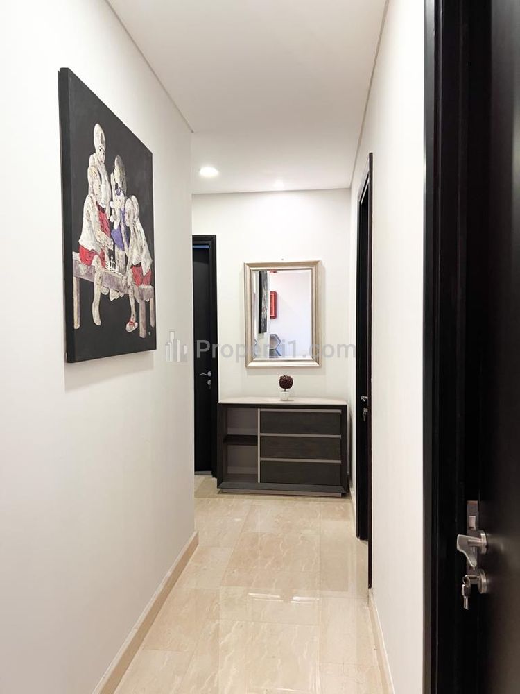 Disewakan Apartemen Sudirman Suites 3+1BR Luxury Modern Full Furnished