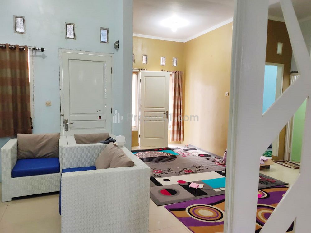 Rumah Dijual di Garut Dekat Universitas Garut, PEMDA Garut, Garut Plaza, Annarto Mall Garut, RS Dr. Slamet Garut, Stasiun Garut, SMA Negeri 6 Garut