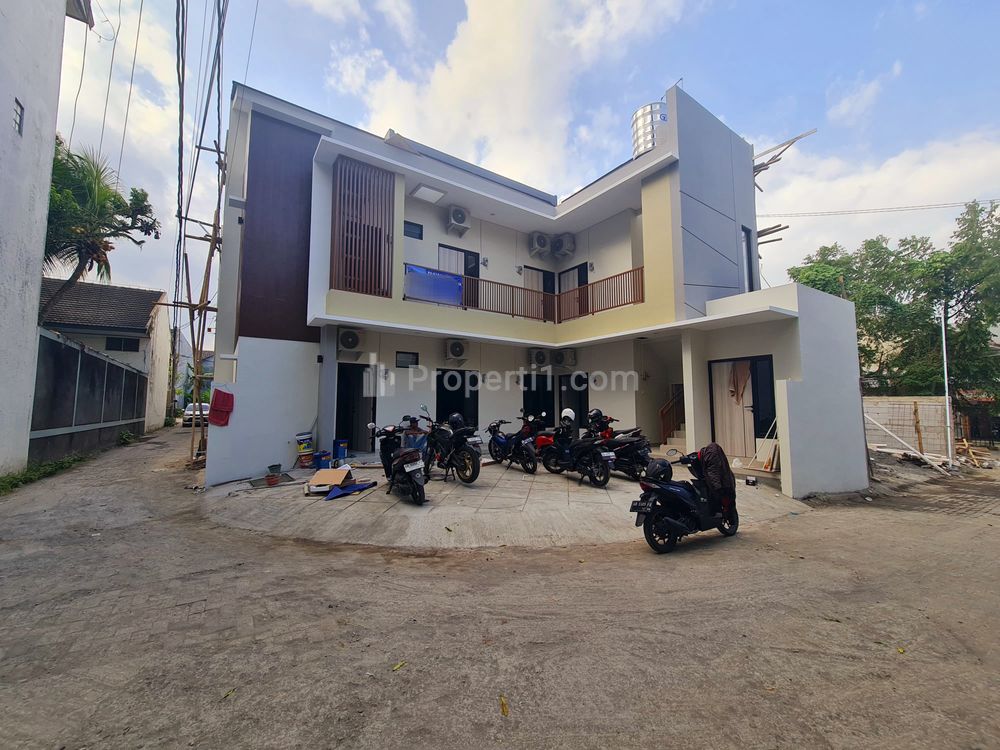 Dijual Kost Exclusive Baru Full Furnish di Seturan Raya, Sleman, Yogyakarta, Dekat Kampus STIE YKPN, UPN, AMIKOM