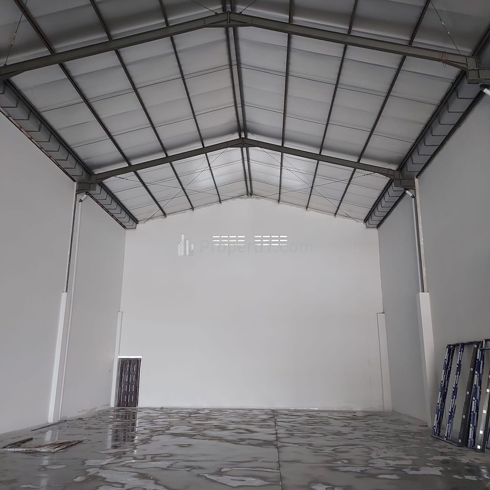 Dijual Gudang Dekat Bandara di Tangerang
