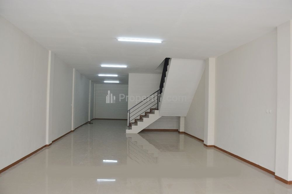 Jual Ruko 3 Lantai di Jatiwaringin, Bekasi