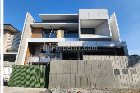 Dijual Rumah Baru di Pakuwon Indah Surabaya, Dekat Graha Family, Bukit Darmo Golf, Citraland, Pakuwon Mall, PTC, Supermall