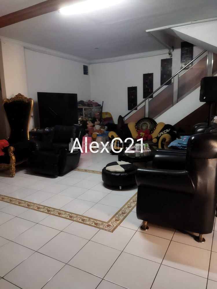 Dijual Rumah Mewah di Kalisari, Pasar Rebo, Jakarta Timur