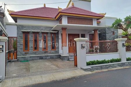 Jual Rumah di Kawasan Baciro Kota Jogja Bagus Mewah Siap Huni