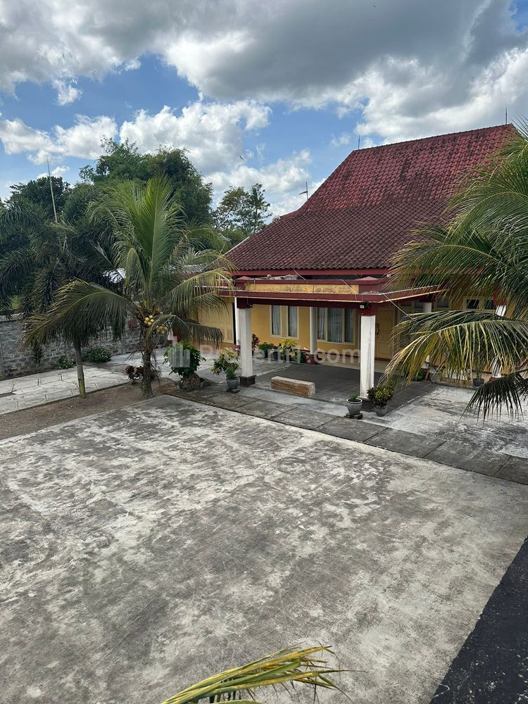 Dijual Rumah Kota Blitar Luas 1570 Lokasi Strategis Siap Huni Nego