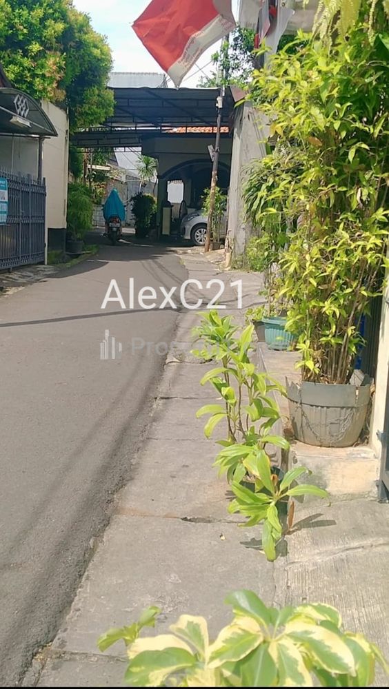 Dijual Rumah Tinggal Bebas Banjir di Grogol Utara, Kebayoran Lama, Jakarta Selatan