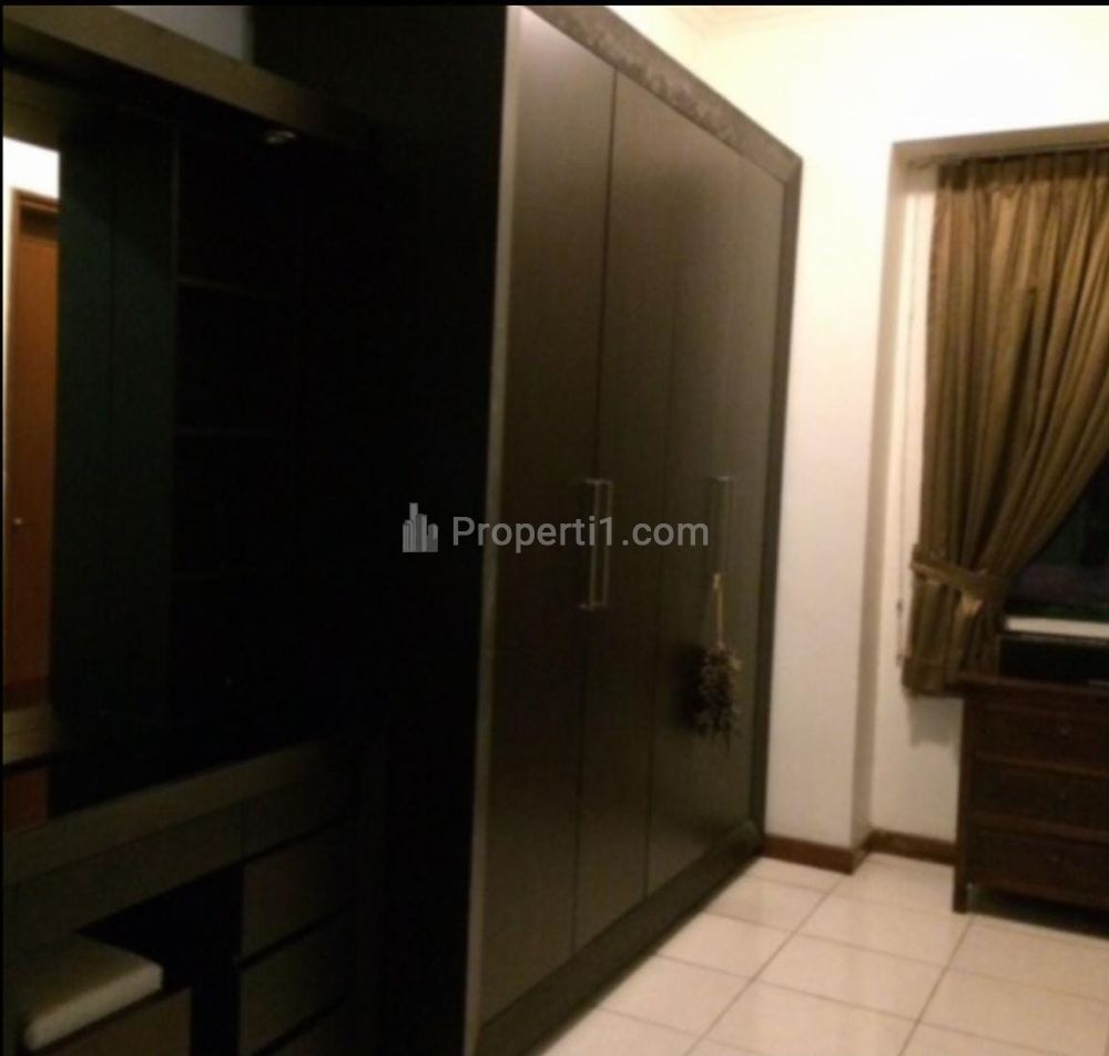 Jual Cepat Apartemen Sudirman Tower Condominium Full Furnished Jakarta Selatan - 2+1 Kamar