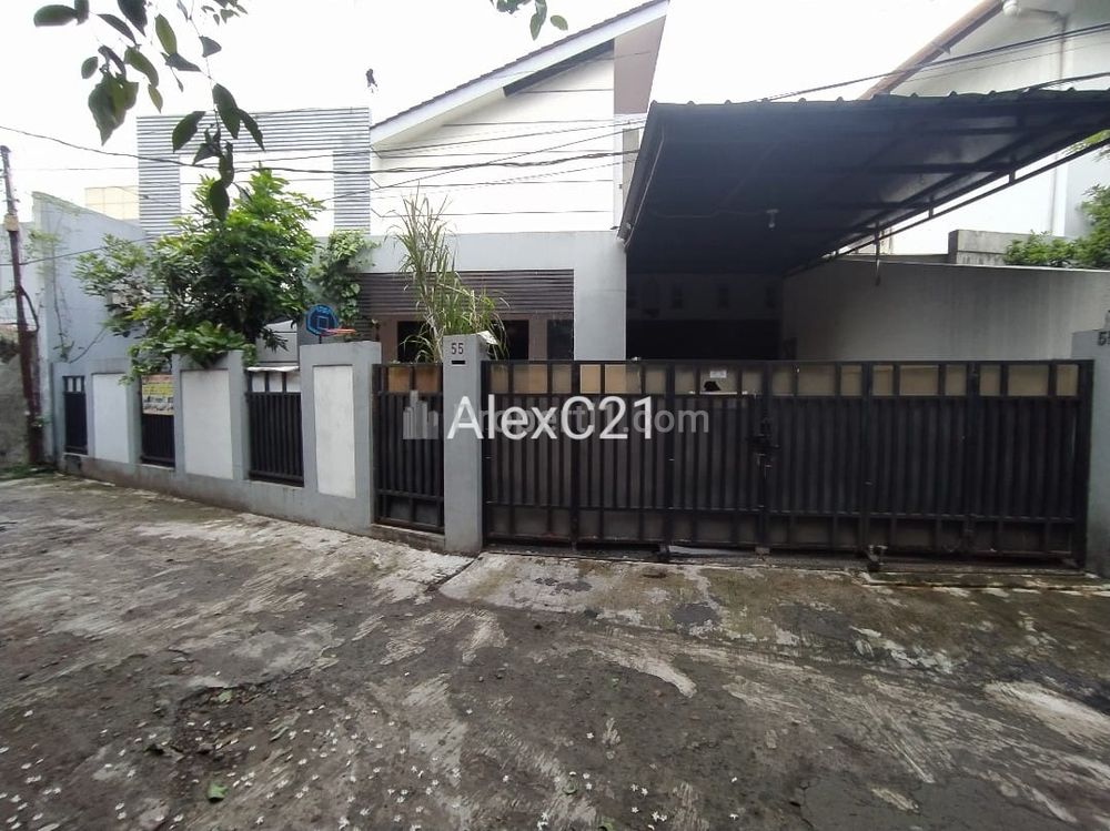 Dijual Cepat Rumah Secondary Non Cluster / Semi Cluster Hanya 8 Rumah di Kebagusan, Pasar Minggu, Jakarta Selatan