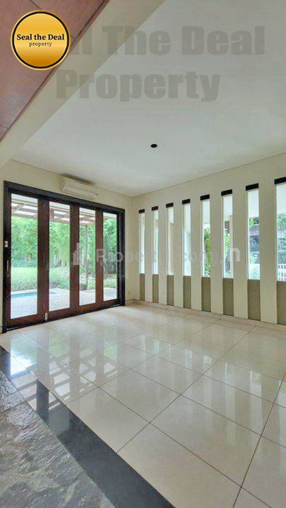 Disewakan Rumah di Area Jaya Mandala Kuningan Jakarta Selatan STD488
