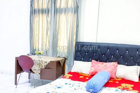 Sewa Kost Griya Asri, Kamar Luas Banget, Tempat Tidur Ukuran 180 X 200, Grogol, Jakarta Barat