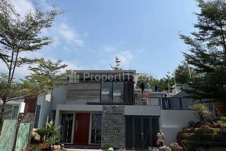 Dijual Rumah di Taman Dayu Pandaan Pasuruan, Nego, Ada Pool Pribadi