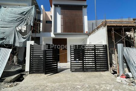 Rumah Dijual di Sutorejo Timur Surabaya Timur Brand New House