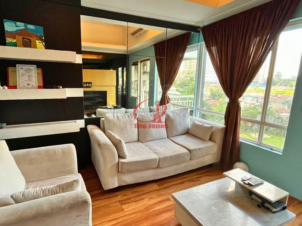 Sewa Apartemen Sudirman Park Jakarta Pusat - 3 BR Fully Furnished, Dekat London School, Citywalk Sudirman, dan Stasiun MRT