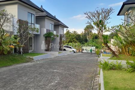 Dijual Rumah Mewah 2 Lantai Tipe 7x15 di Denpasar Timur Bali