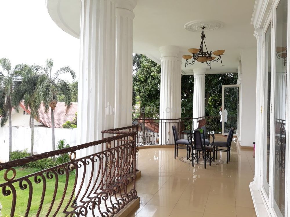 Jual Rumah Mewah Besar Murah di Jalan Sirsak Raya, Kolam Renang, Dekat Kahfi II, Lenteng Agung, UI, Kec. Jagakarsa, Jakarta Selatan