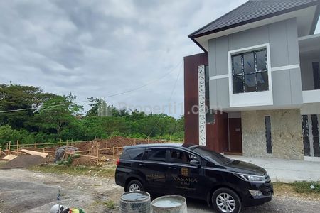 Dijual Rumah 2 Lantai Tipe 8x16 di Denpasar Timur, Badung