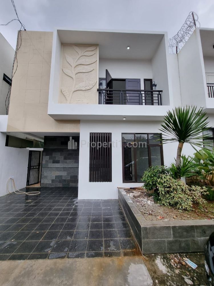 Dijual Rumah Baru 2 Lantai Lokasi Strategis Pondok Labu dekat Stasiun MRT Fatmawati
