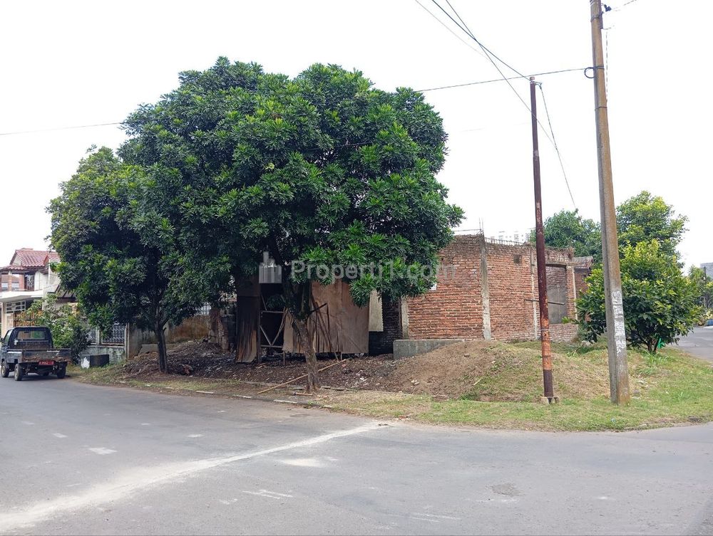 Dijual Tanah Hook di Atasnya Sudah Ada Bangunan di Kawaluyaan Bandung