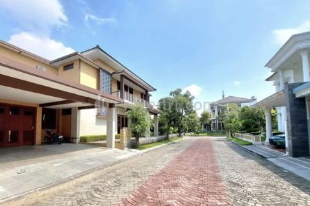 Dijual Rumah Mewah Full Furnish dalam Perumahan Elite Jl. Kaliurang Km Sleman 8 Yogyakarta