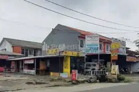 Rumah Dijual Terdiri Dari 3 Ruko, 1 Kantor dan 11 Kontrakan Dekat Toll Brigif di Cinere Raya