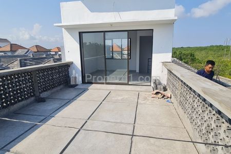 Dijual Rumah 2 Lantai Termasuk Rooftop Siap Huni Lokasi di Jimbaran Badung Bali