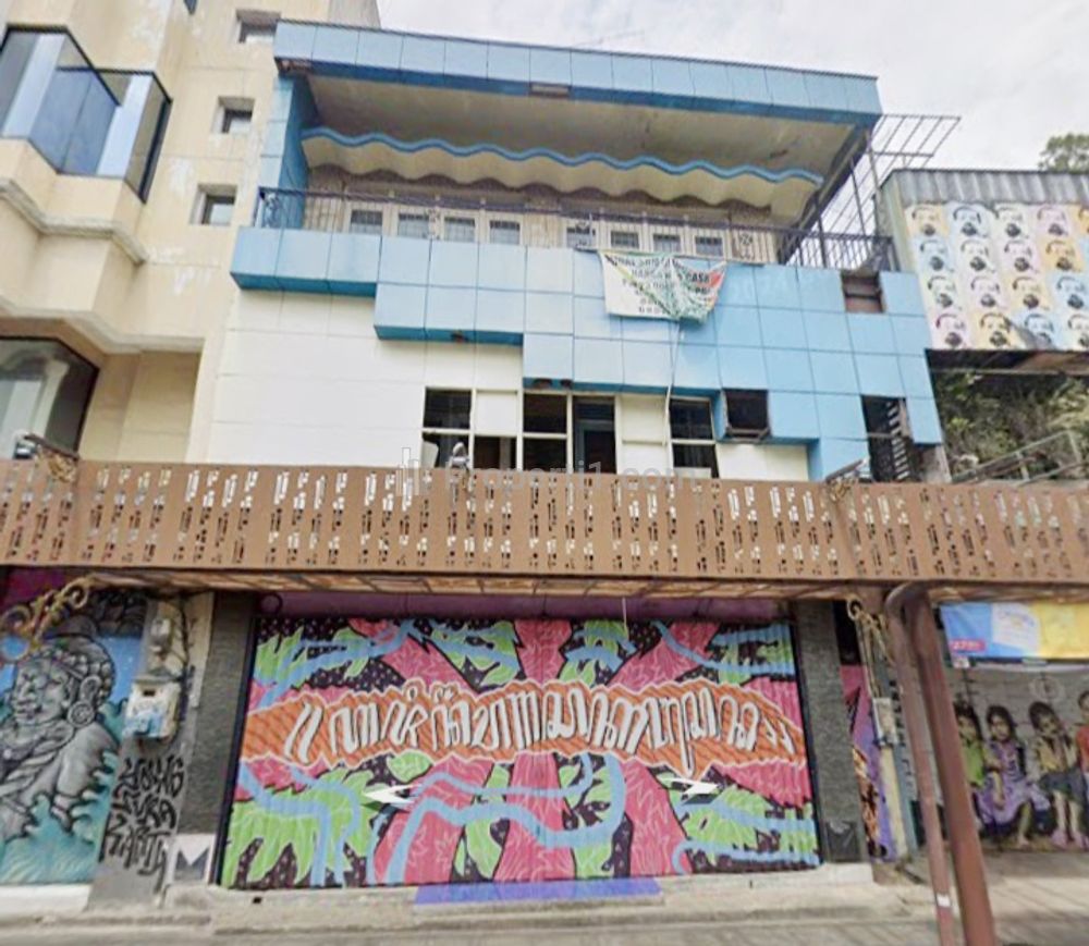 Jual Ruko 4 Lantai di Kota Surakarta Dekat Matahari Singosaren, Solo Grand Mall, PGS Pusat Grosir Solo, Solo Paragon Mall, RS PKU Muhammadiyah