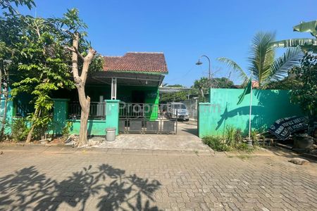 Rumah Luas Dijual di Klentengsari Dekat Al Azhar Banyumanik, Semarang