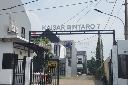 Disewakan Rumah 2 Lantai Siap Huni, Bersih, Strategis di Kaisar Bintaro 7