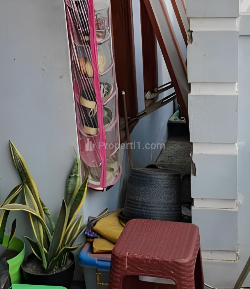 Lelang Cessie, Dijual Rumah Perum Taman Rahayu Regency Setu Bekasi LT 72 m2