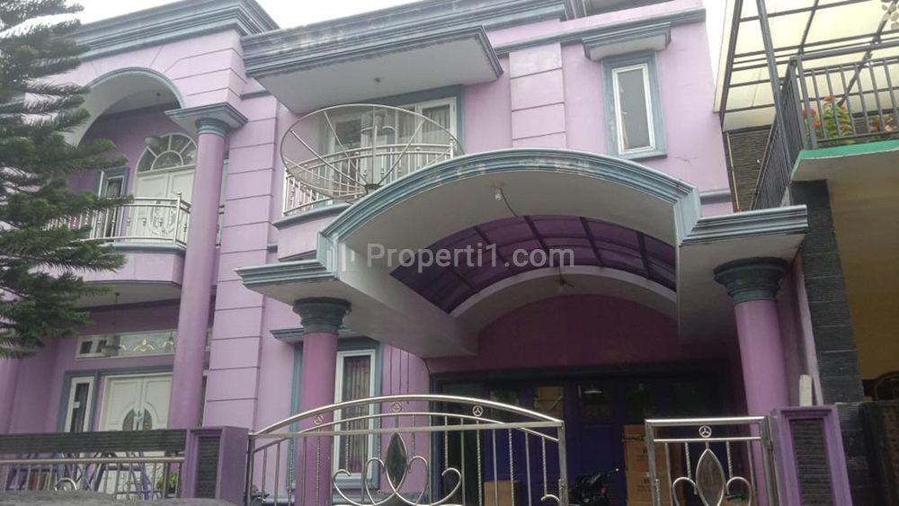 Jual Rumah Dua Lantai di Perum Jatinegara Baru Jakarta Timur
