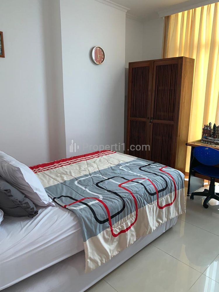 Jual Apartemen Hamptons Park Jakarta Selatan - 3+1 BR Full Furnished