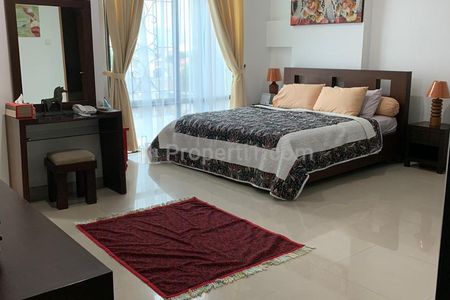 Jual Apartemen Hamptons Park Jakarta Selatan - 3+1 BR Full Furnished