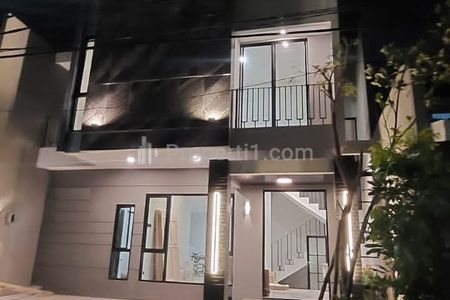 Rumah Dijual Gayungsari Barat Surabaya Selatan Siap Huni Tropical Modern