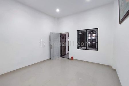 Jual Rumah Baru di Jalan Lembu Medan, Dekat Pajak Beruang