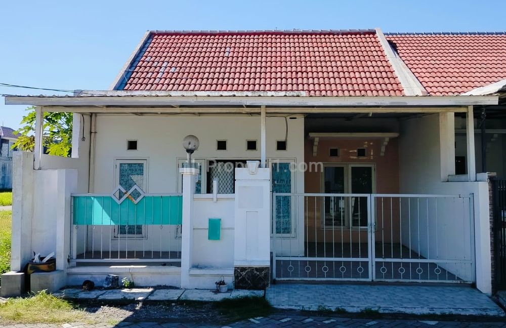 Rumah Disewakan di Graha Sampurna Indah Surabaya Barat Siap Huni