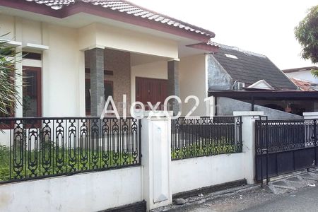 Dijual Rumah Bagus Lokasi Strategis di Area Dekat Senopati, Rawa Barat, Kebayoran Baru, Jakarta Selatan