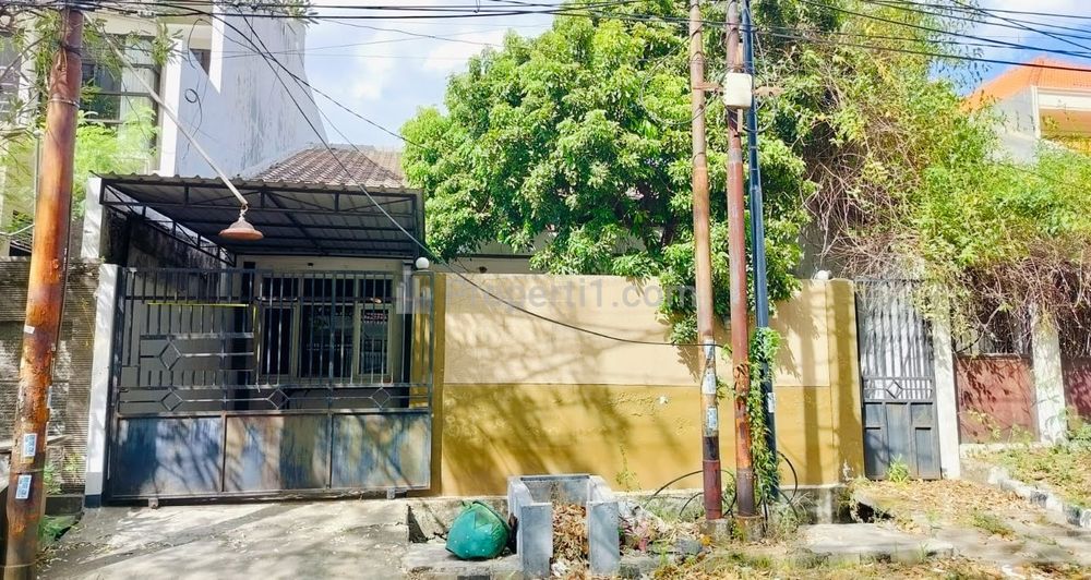 Rumah Disewakan di Kencana Sari Timur Surabaya Barat Siap Huni