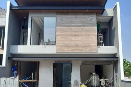 Dijual Rumah Baru di South Emerald Mansion Citraland Surabaya Lokasi TerDEPAN Dekat GWalk, UNESA