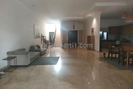 For Rent Rumah di Kemang Siap Huni, Jakarta Selatan